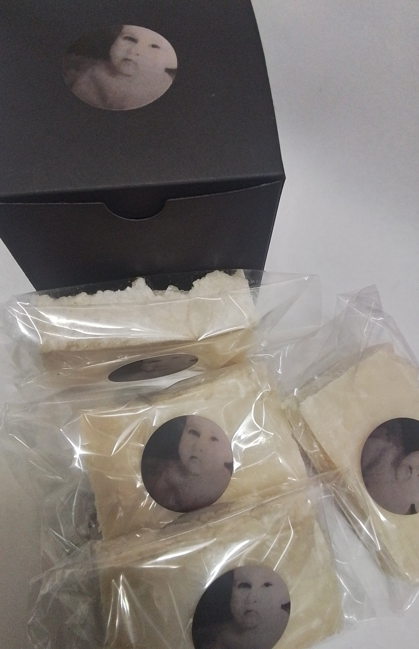 100% sheep tallow fragrance free pack of 4 gift boxed  hand made sourced and made in Canada