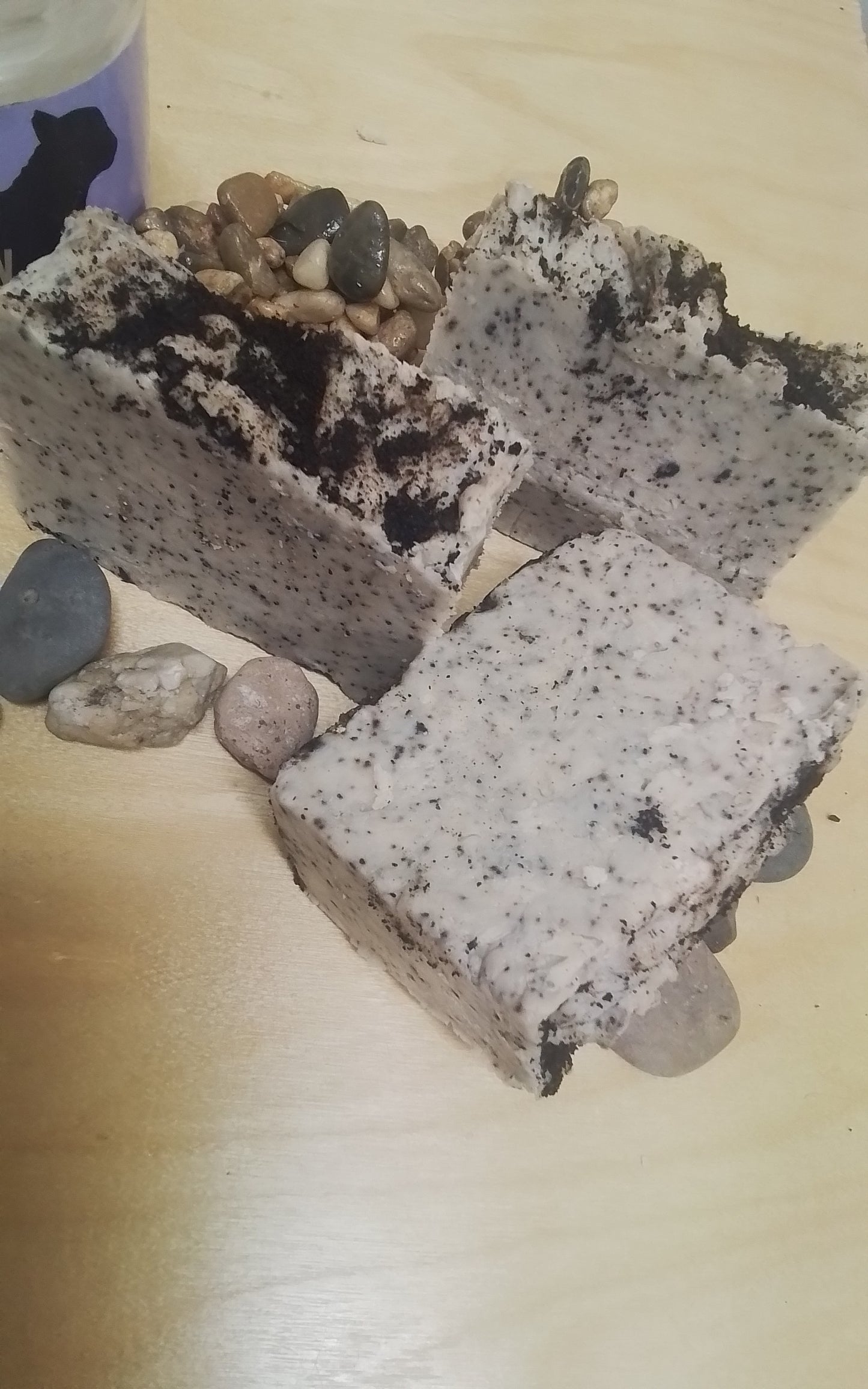 100% sheep tallow coffe &  putulie essential oils exfoliating soap hand made