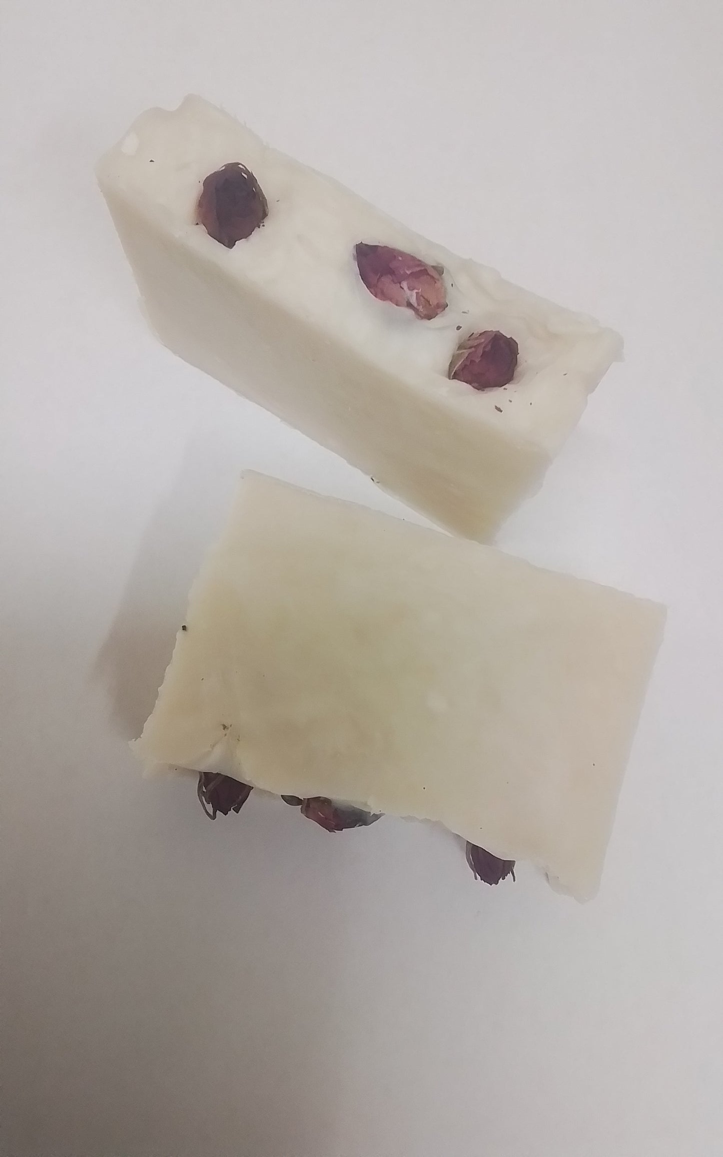 100% sheep tallow fragrance free a touch of rose petals  hand made sourced and made in Canada